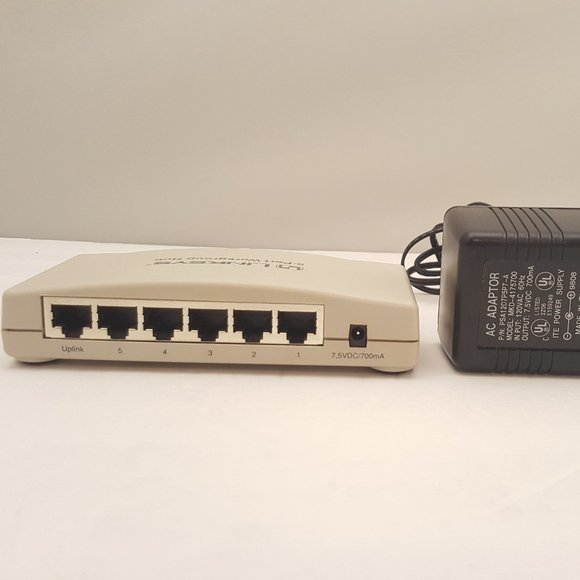 LINKSYS 5 Port Workgroup Hub | EW5HUB | USED | TESTED - Picture 2 of 12